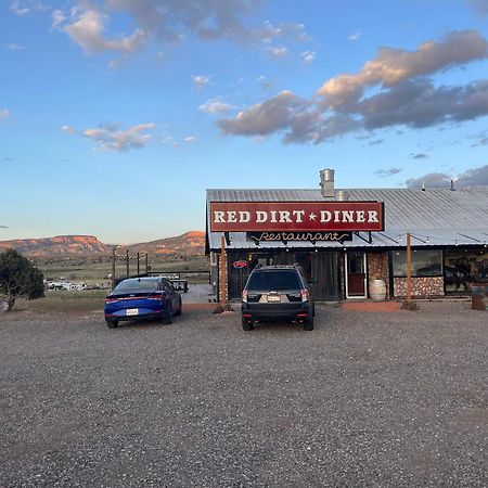 The Riverside Ranch Motel And Rv Park Southern Utah Hatch Exterior photo