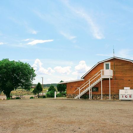 The Riverside Ranch Motel And Rv Park Southern Utah Hatch Exterior photo