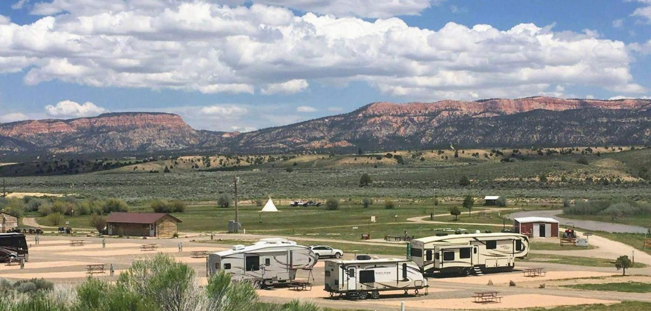 The Riverside Ranch Motel And Rv Park Southern Utah Hatch Exterior photo