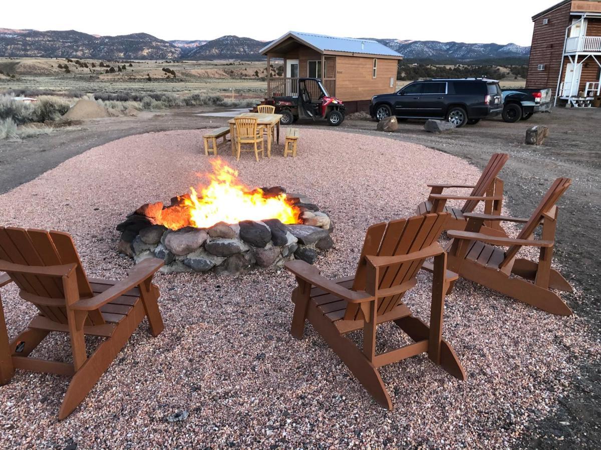 The Riverside Ranch Motel And Rv Park Southern Utah Hatch Exterior photo